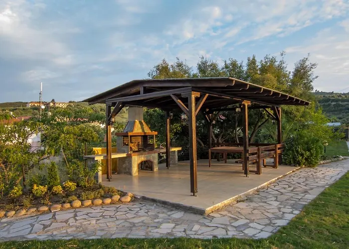 Katia Polyhrono * Polychrono